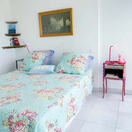 * Le Reve Bleu * Vue * *